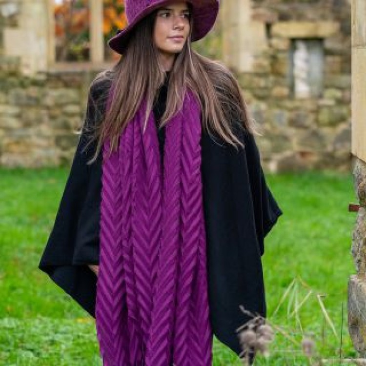 POM Rich Herringbone Pleat Scarf