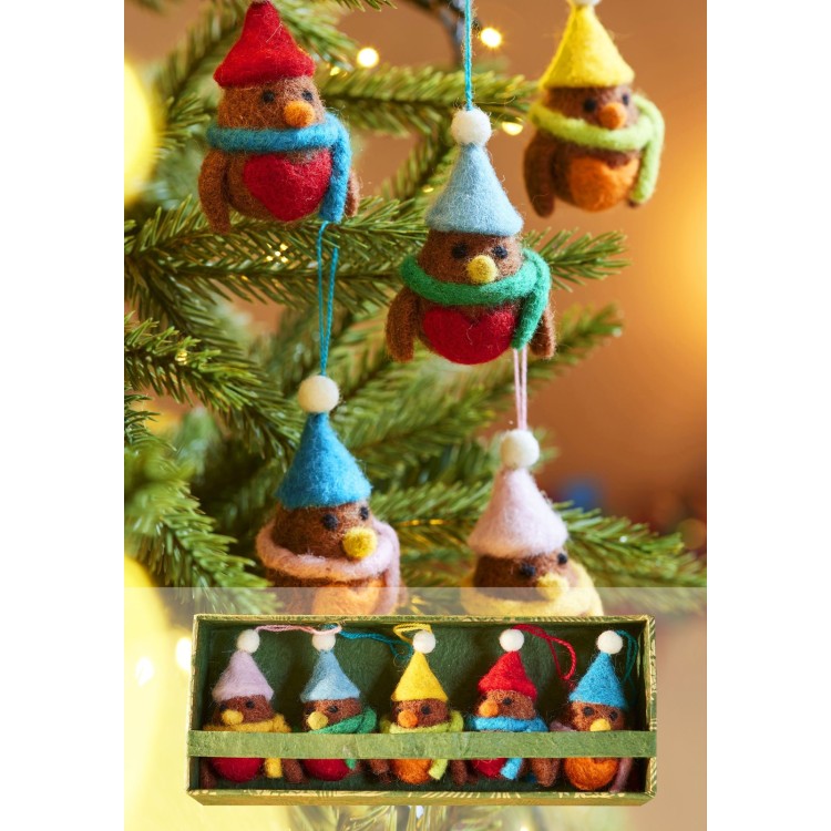 Set of 5 Hanging Felt Robin Decorations